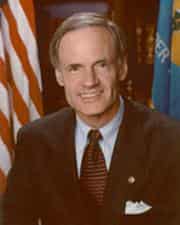 Thomas Carper