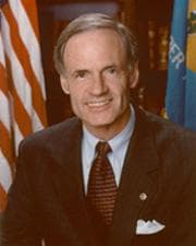 Thomas Carper