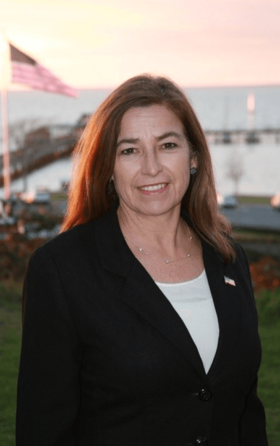 Jennifer Fidler